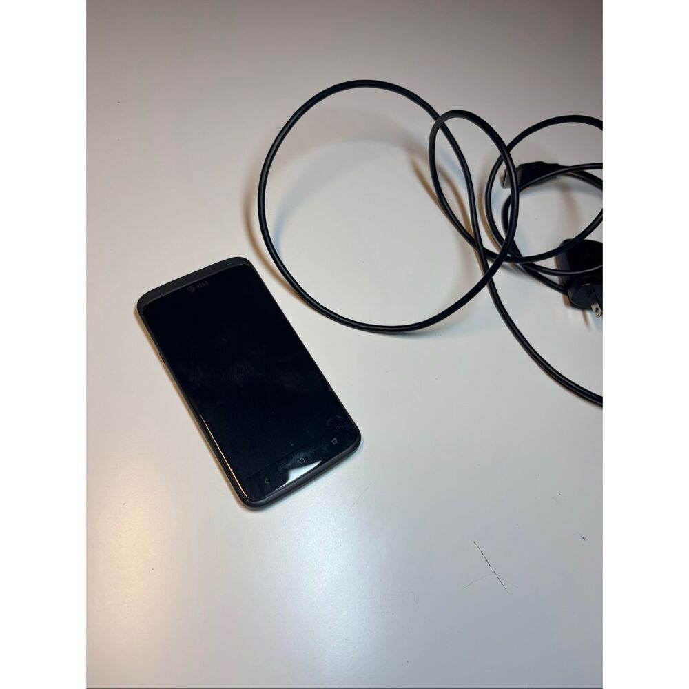 HTC One X AT&T Smartphone Parts Repair Box Untested Parts only - Picture 4 of 7